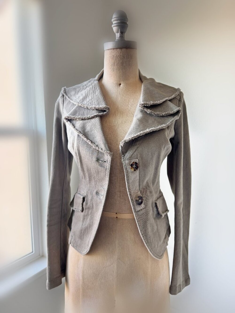 Benetton Ruffle Lapel Blazer Raw Edge IT 38